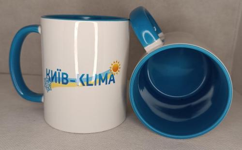 чашки з бірюзовим лого